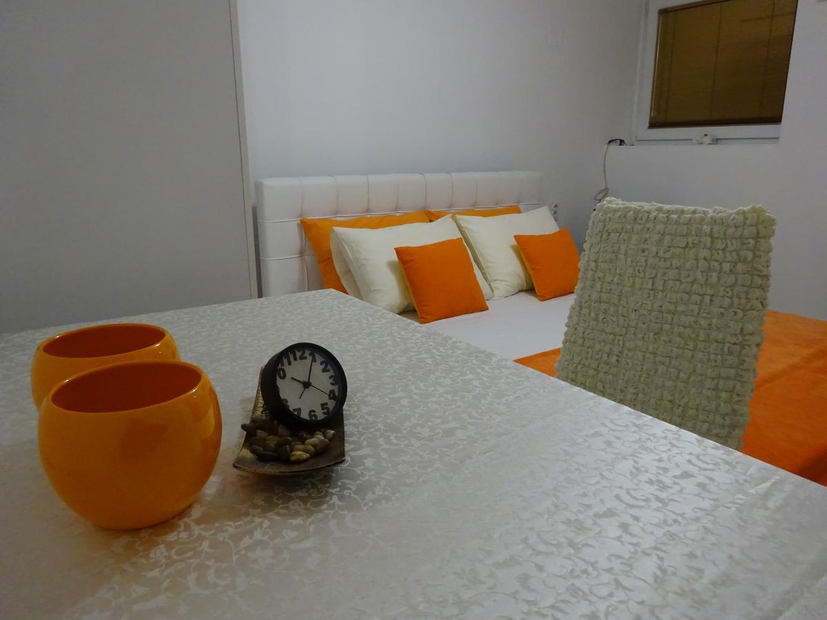 Jasmin White Apartment Skopje Exteriör bild