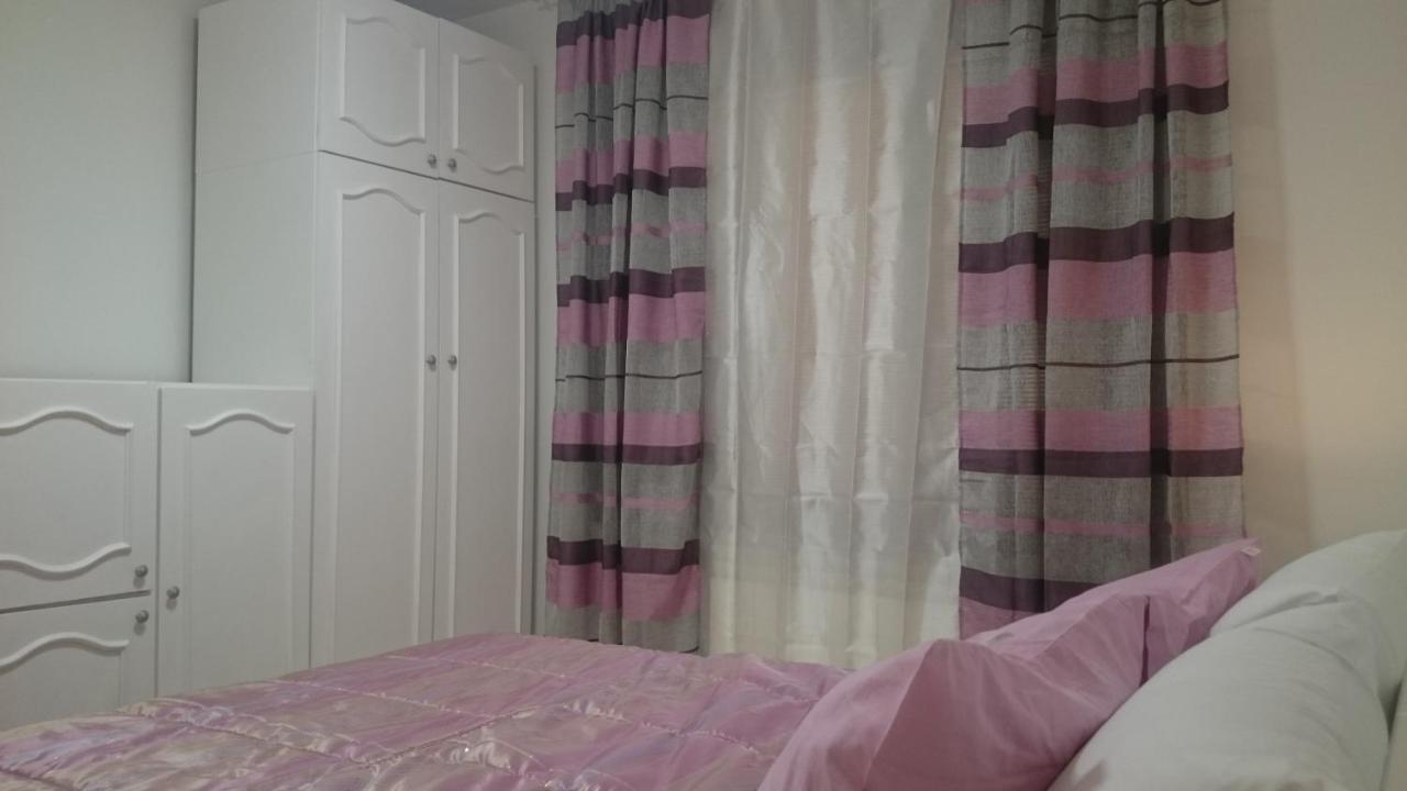 Jasmin White Apartment Skopje Exteriör bild