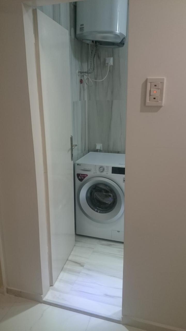 Jasmin White Apartment Skopje Exteriör bild