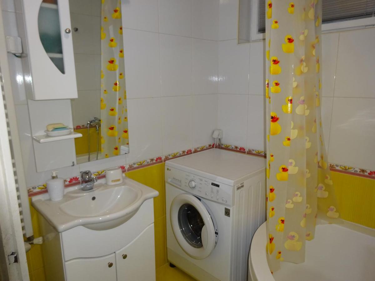 Jasmin White Apartment Skopje Exteriör bild
